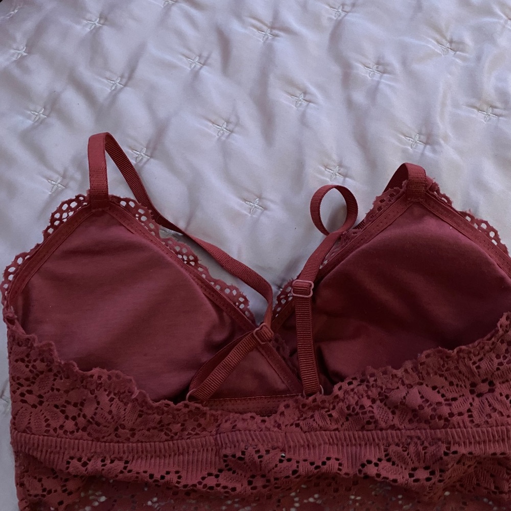 Bralettes - Picture 4 of 9